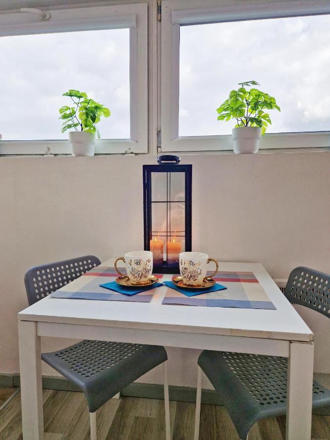 Central Studio Apartments Варшава Екстериор снимка